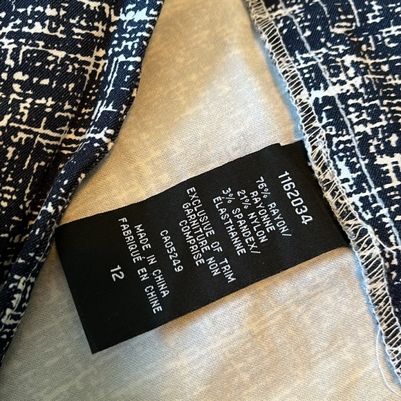 S C & Co size 12 stretch capri pants - Picture 5 of 9